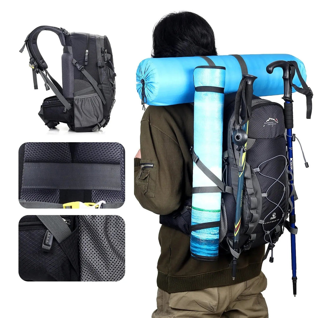 Detail van de stevige ritsen en multifunctionele vakken van de ExplorerMax wandelrugzak, voor georganiseerd pakken.
