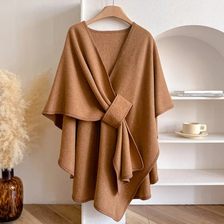 Warme en veelzijdige luxe dames omslagdoek met elegante drape, perfect voor koudere dagen.