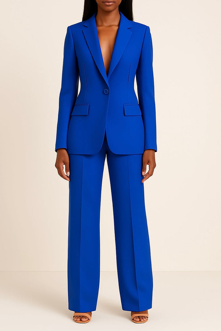 Stijlvol damespak met een moderne blazer en comfortabele rechte broek, ideaal voor lente/herfst.