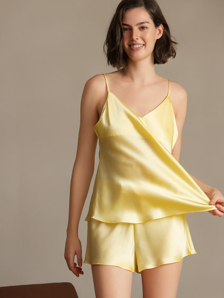 Elegant rugloze zijde pyjama set voor dames, mouwloos met verfijnd design, gemaakt van zachte, ademende moerbeizijde.