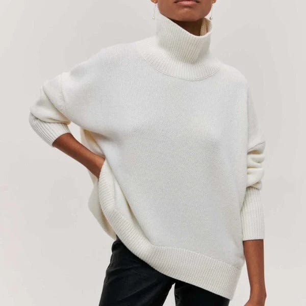 Comfortabele, modieuze dames oversized coltrui. Ideale herfst- en winter trui voor elke stijl.