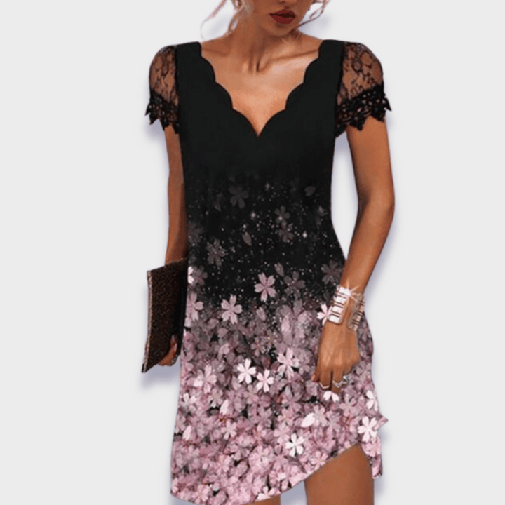 Chique midi cocktailjurk voor dames met verfijnde kanten mouwen en een diepe V-hals, perfect voor feesten.