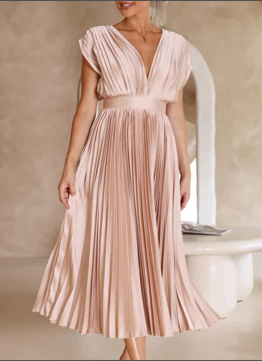 Flatterende dames jurk, een veelzijdige maxi-jurk met stijlvolle elegantie.