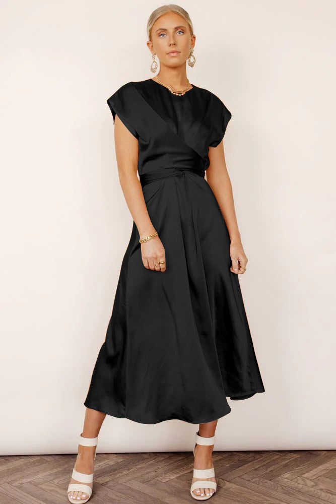 Chique midi jurk voor dames met flatteus tailleaccent en V-hals, geschikt als bruiloftsgast jurk.