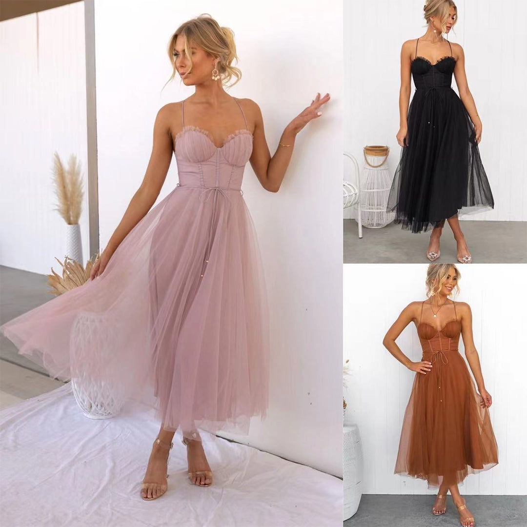 De perfecte elegante dames midi jurk voor de zomer, met een comfortabele en flatterende pasvorm.