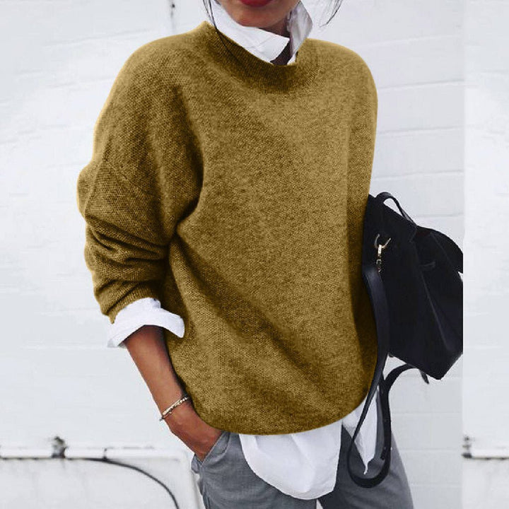 Tijdloze dames pullover met ronde hals. Een comfortabele en modieuze trui voor vrouwen, geschikt voor diverse stijlen.