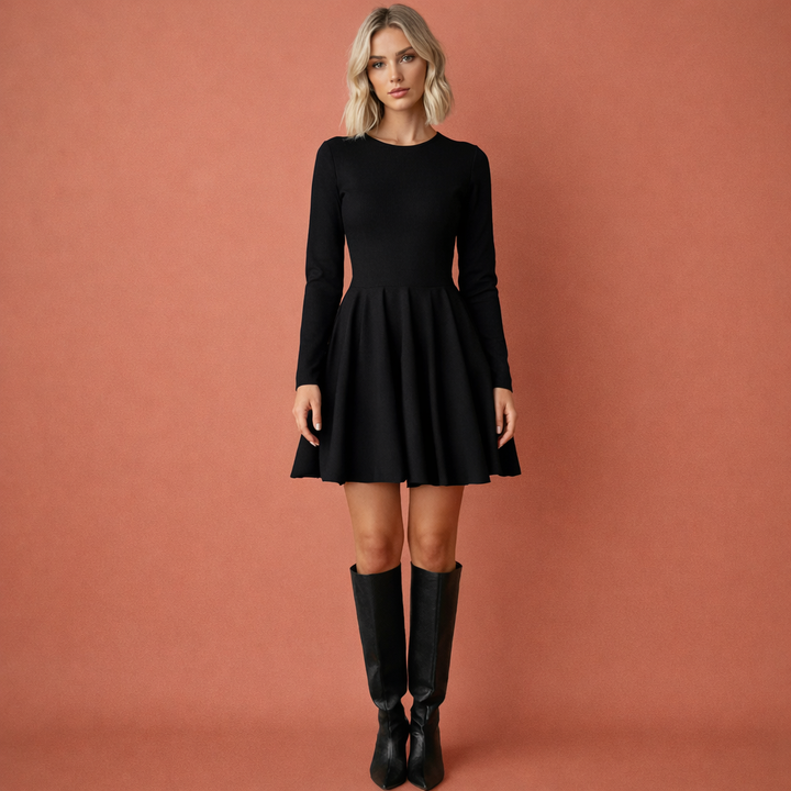 Modieuze dames skaterjurk met lange mouwen en uitlopende rok, een elegante mini jurk perfect voor elk seizoen.