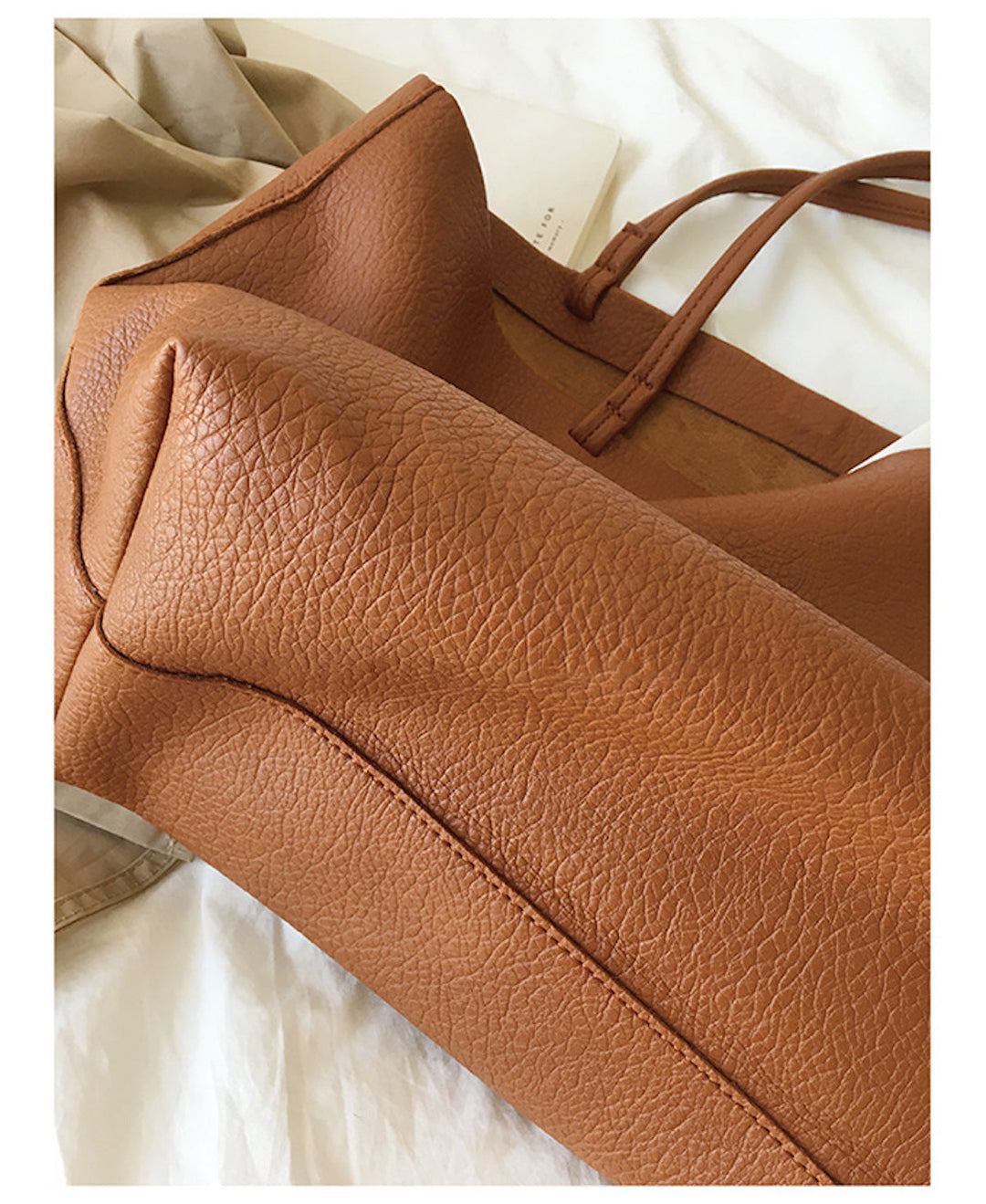 Praktische dames handtas, grote tote bag voor dagelijks gebruik. Geschikt als laptop tas.