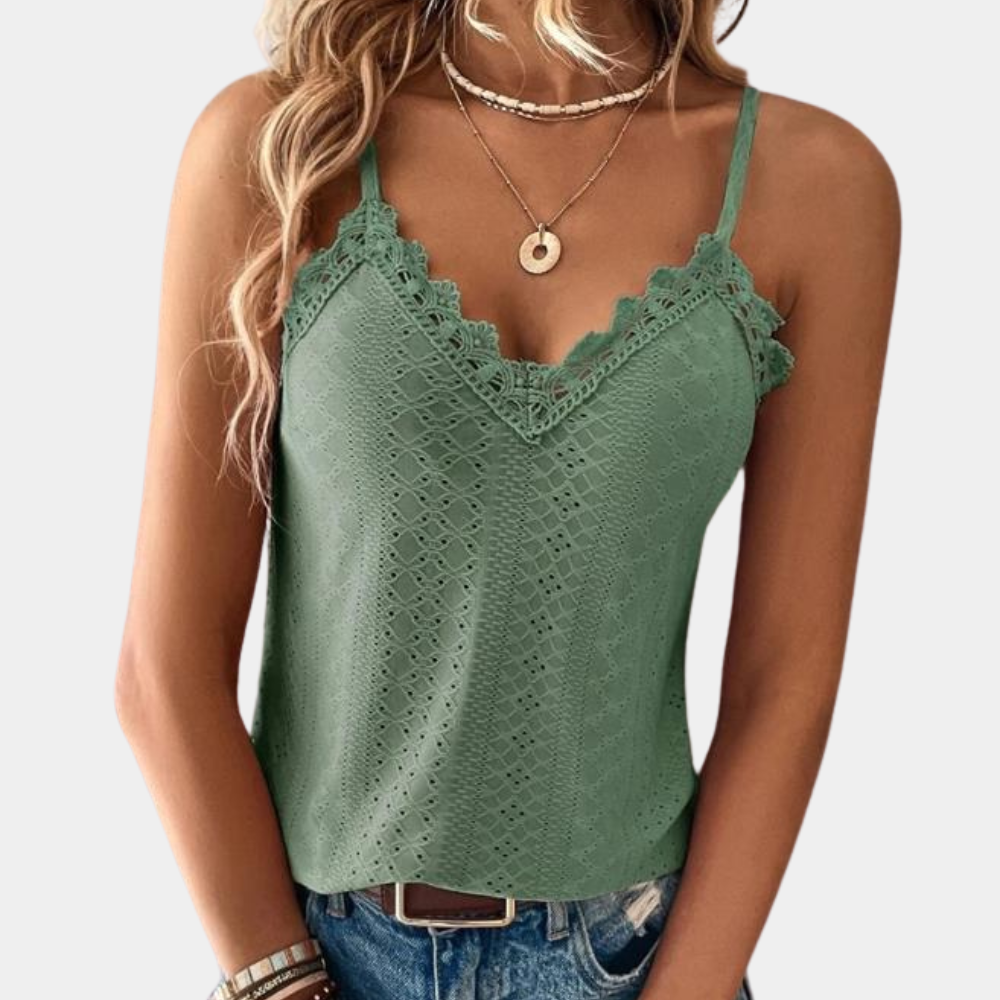 Elegante dames V-hals top met verfijnde details, perfect voor een stijlvolle zomerlook. Modieus en comfortabel.