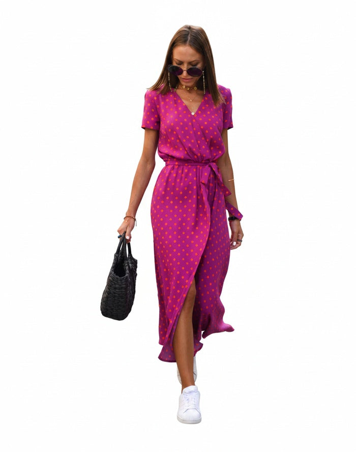Elegante dames wikkel midi jurk met bloemen- en stippenprint, V-hals en korte mouw. Perfect voor de zomer.