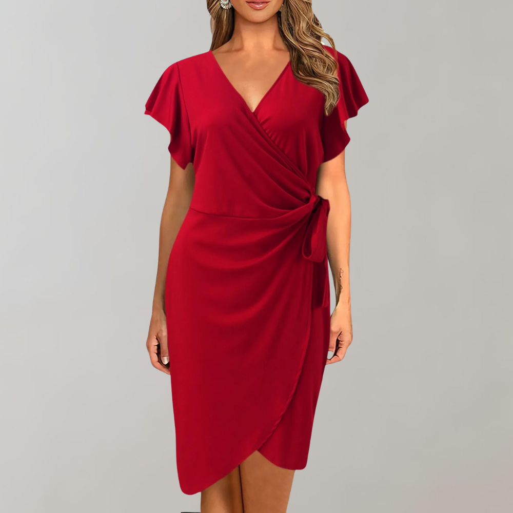 Luchtige damesjurk met elegante pasvorm, perfect voor een stijlvolle en comfortabele zomerlook.