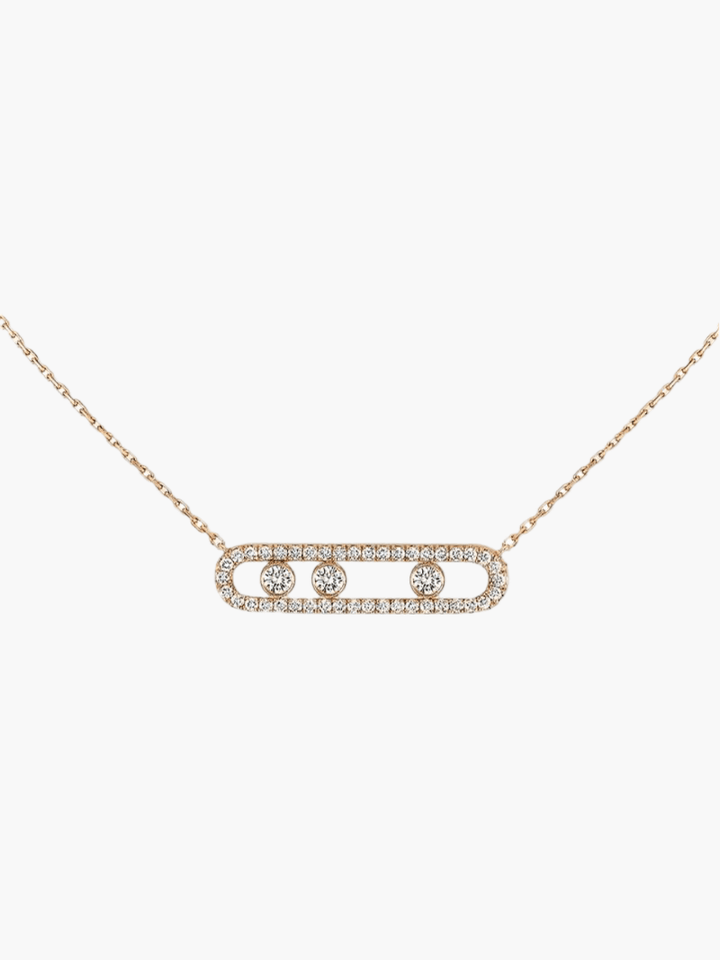 Close-up van de Elegance damesketting: schitterende bewegende diamanten op een luxe verstelbaar halssieraad.