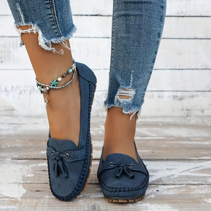 "Elegante damesmocassins met tassels in klassiek ontwerp, comfortabel voetbed voor dagelijks gebruik."