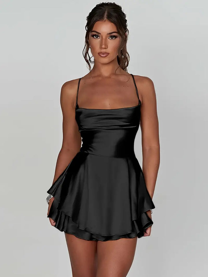 Elegante geribbelde mini jurk voor dames, perfect voor een trendy look of feestje.