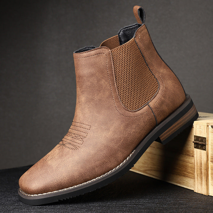 Elegante heren Chelsea boots in westerse stijl. Comfortabel instapmodel, perfect voor smart-casual herfstmode.