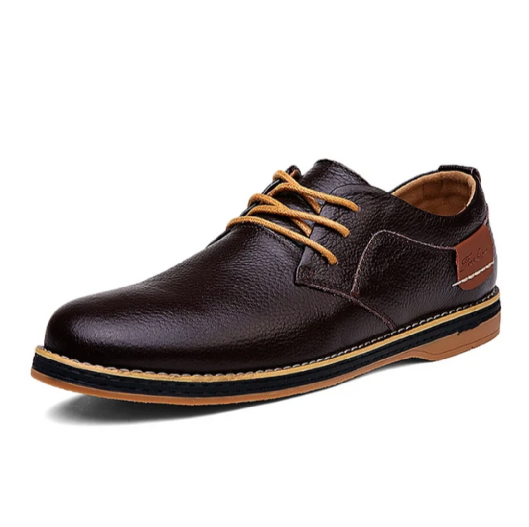 Heren formele veterschoenen glanzend, geschikt voor bruiloften en andere speciale, feestelijke gelegenheden.