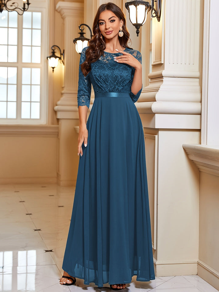 Veelzijdige elegante dames maxi jurk. Perfect als zomerjurk, avondjurk of feestjurk in diverse kleuren.