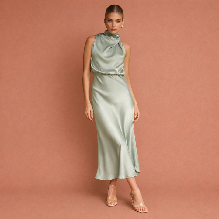 Gedrapeerde hals maxi jurk voor vrouwen, een stijlvolle keuze als elegante feestjurk.