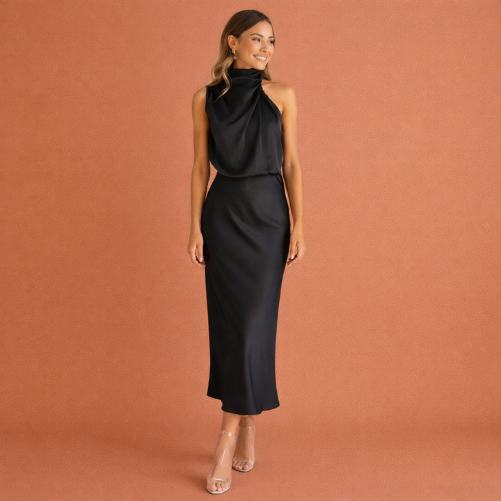 Zomerjurk dames: stijlvolle mouwloze maxi jurk, gedrapeerde hals, comfortabel en chique.