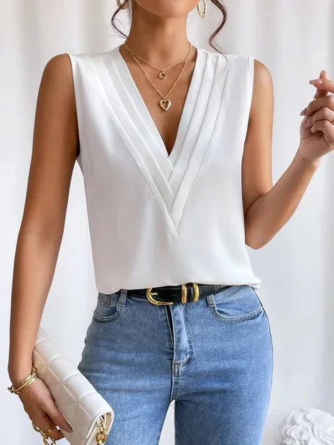 Comfortabele V-hals blouse zonder mouwen voor dames, perfect voor warme zomerdagen.