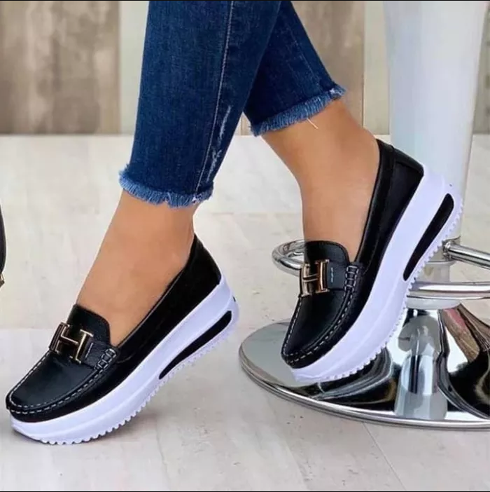 Orthopedische damesschoenen: een stijlvolle, elegante keuze met focus op comfort, balans en houding.