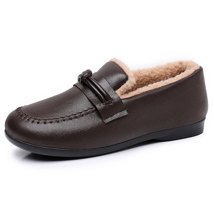 Warme koffiekleurige thermische mocassins voor dames, comfortabele en elegante platte winterschoenen.