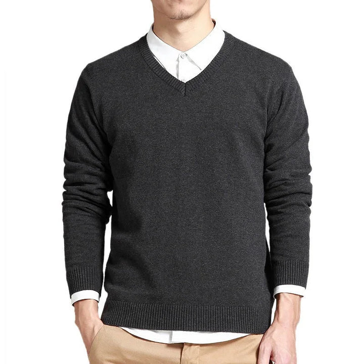 "Elegante V-hals premium katoenen trui voor dames met lange mouwen, ideaal voor iedere gelegenheid en comfortabele pasvorm."
