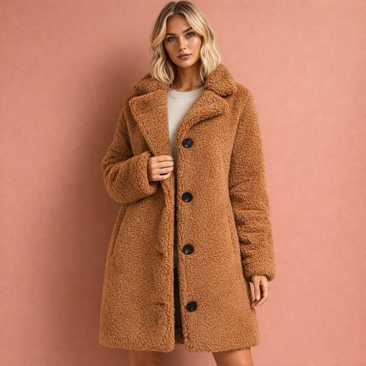 Stijlvolle en warme damesjas, ideaal voor herfst en winter. Elegante modieuze bovenkleding met comfort.