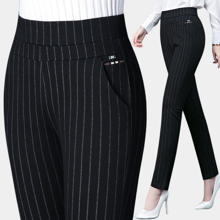 Elegante zwarte damesbroek met stretch, hoge taille en flatterende pasvorm, ideaal voor zowel formele als informele gelegenhe