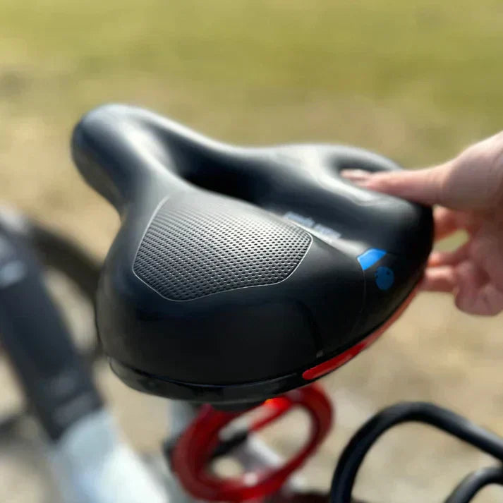 Ergonomisch en comfortabel unisex fietszadel, geschikt voor mountainbike, stadsfiets en racefiets.