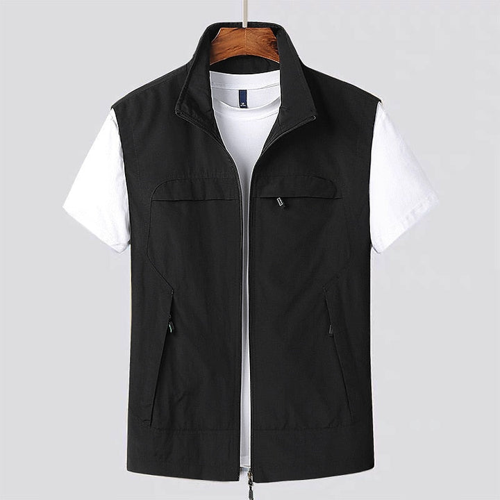 Casual heren vest zonder mouw, met handige opbergzakken, uitermate geschikt voor zomerse dagen en lichte trips.