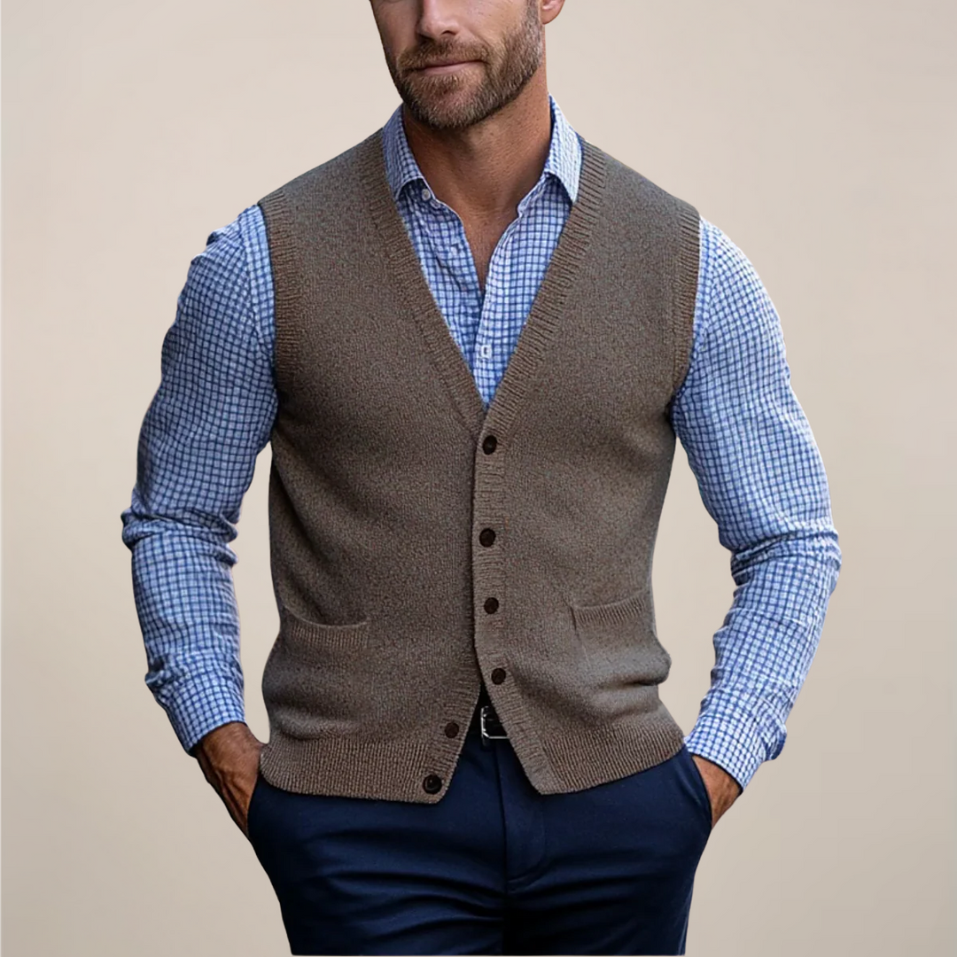 Gebreid heren gilet met V-hals, perfect voor casual of smart casual look. Comfortabel, mouwloos vest.