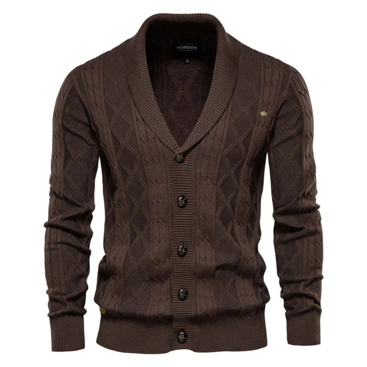 Trendy herenvest met ruitpatroon en sjaalkraag, ideaal voor herfst- en wintermode. Dit knoopvest is zowel casual als elegant.