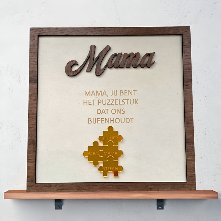 Gepersonaliseerd houten familie puzzel met gegraveerde namen, perfect als uniek moederdag of verjaardagscadeau.