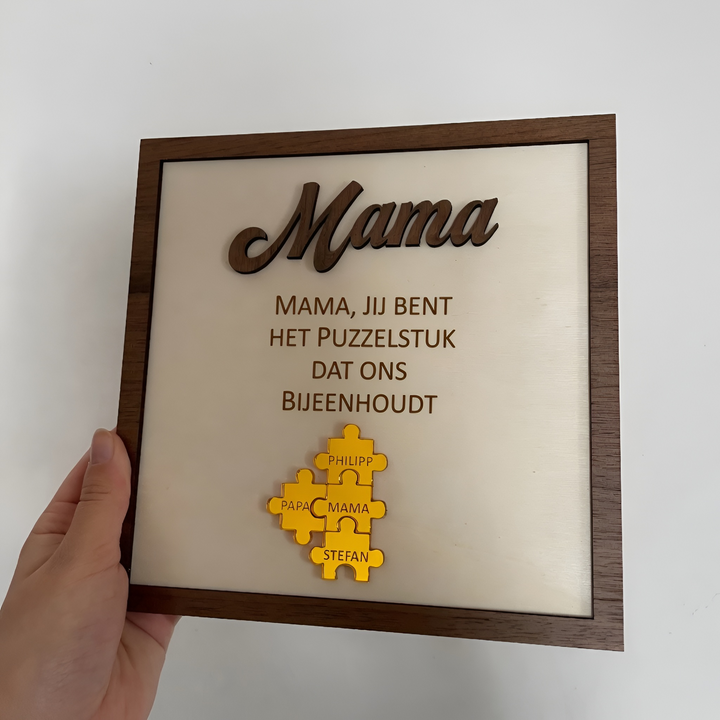 Houten familie puzzel, een uniek en gepersonaliseerd aandenken; ideaal familiekado voor moederdag of verjaardag.