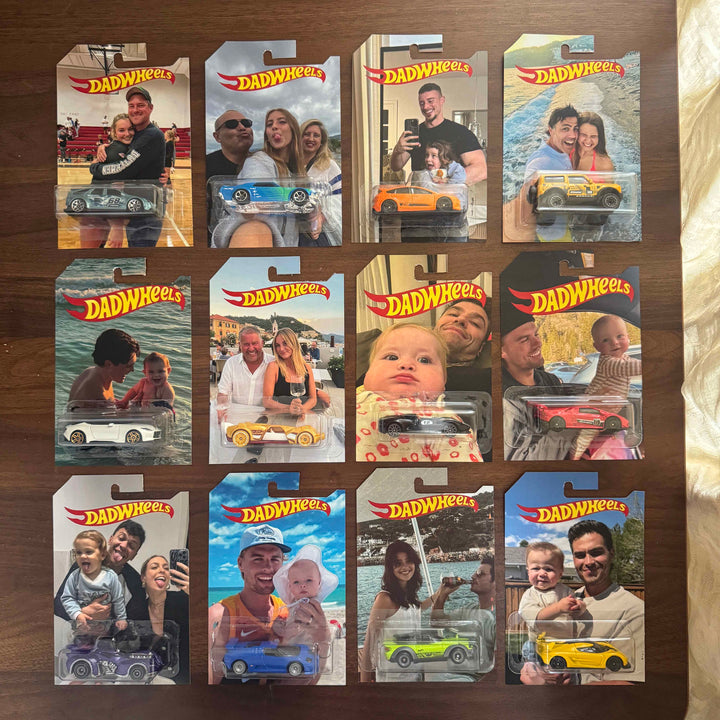 Gepersonaliseerde fotodoos voor speelgoedauto, perfect als cadeau of herinnering.
