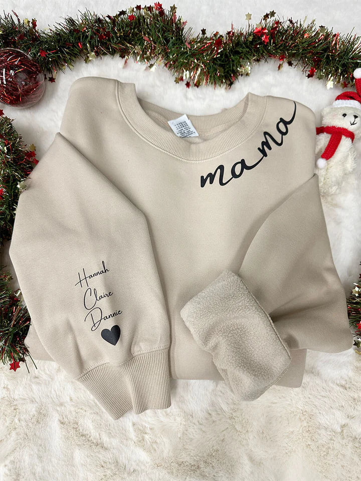 Comfortabele gepersonaliseerde hoodie voor mama of papa, met kindernamen en omhelzing. Casual familietrui.