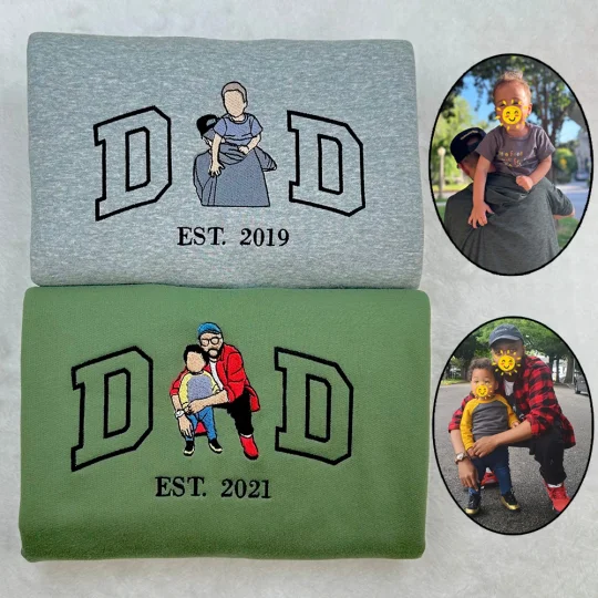Gepersonaliseerde hoodie als vaderdagcadeau, feestelijk verpakt uniek geschenk voor papa.