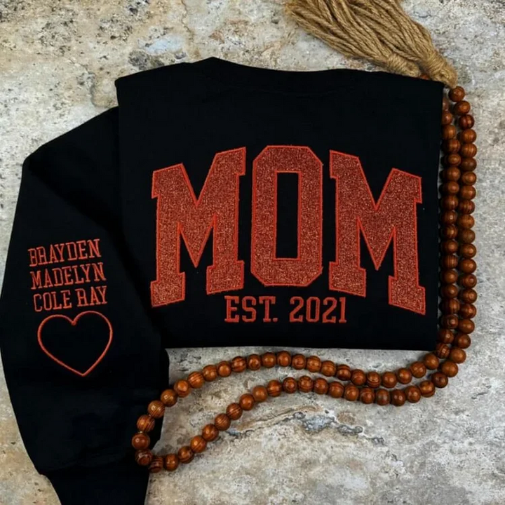 Comfortabel Moederdag sweatshirt van GlowMama, unisex model met namen
