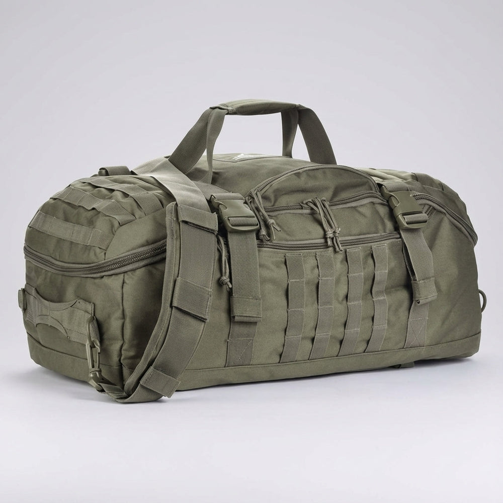 Zwart camouflage sporttas met verstelbare schouderriem. Veelzijdige waterbestendige reistas voor gym of avontuur.