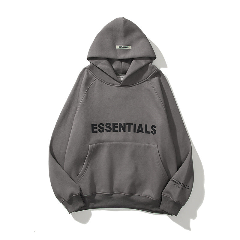 "Grijze heren hoodie met verstelbare capuchon en kangoeroezak, regular-fit en gemaakt van zachte, ademende katoenmix."