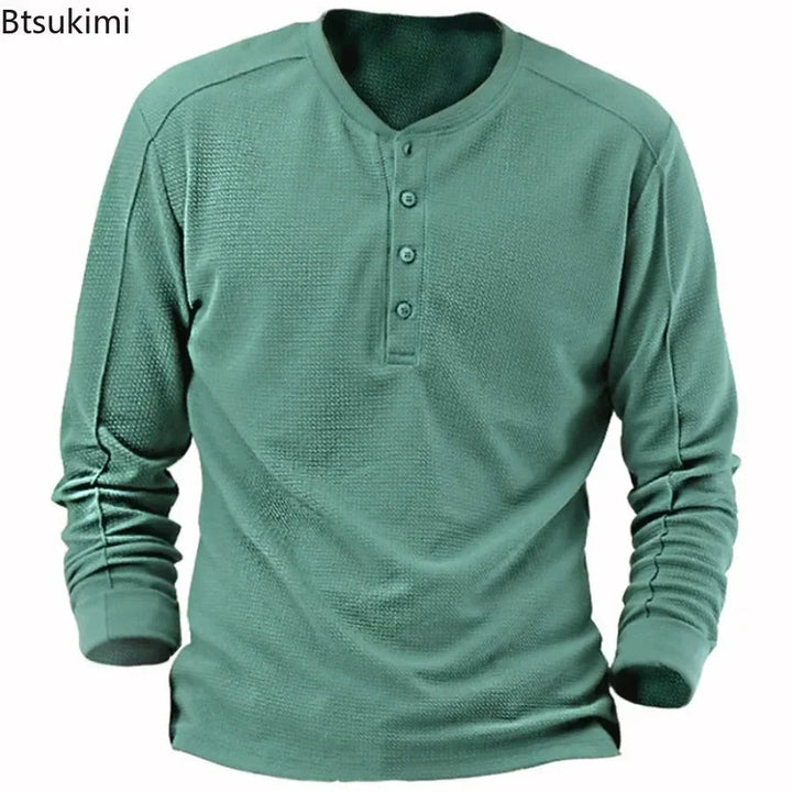 Heren sweatshirt met knoopsluiting en lange mouwen in kaki. Comfortabele, veelzijdige trui voor elke dag.