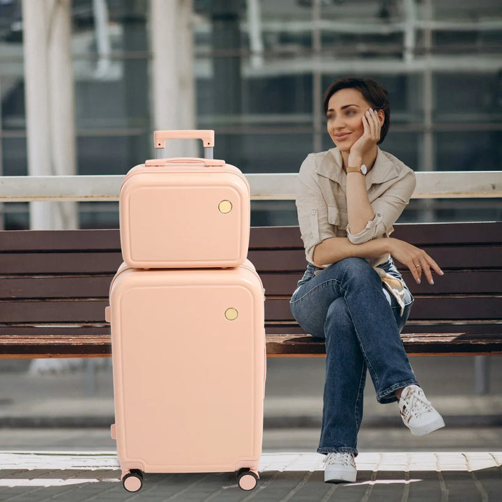 Duurzame Vienna Duo kofferset (hardshell) in groen en roze, inclusief handige reis cosmeticaset.