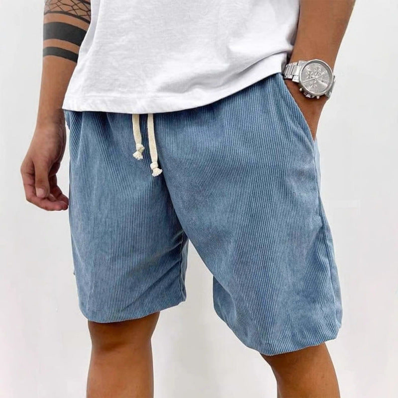 Comfortabele groene trekkoordshorts voor heren, met elastische taille en zijzakken. Perfect voor zomer.