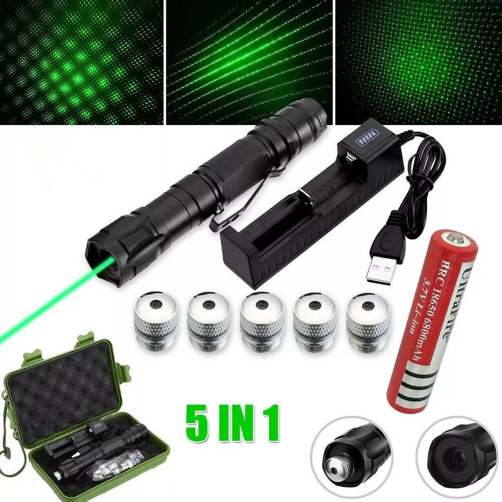 Compacte oplaadbare groene laserpointer, krachtig en zichtbaar, ideaal voor wandelen en presentaties.