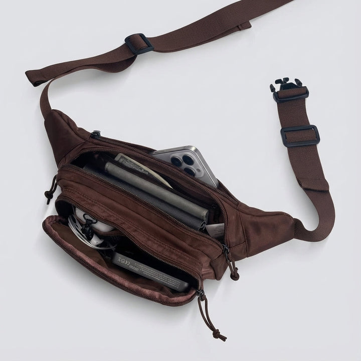 Unisex nylon buiktas/crossbodytas met verstelbare riem; perfect voor mannen en vrouwen. Waterbestendig en ruim.