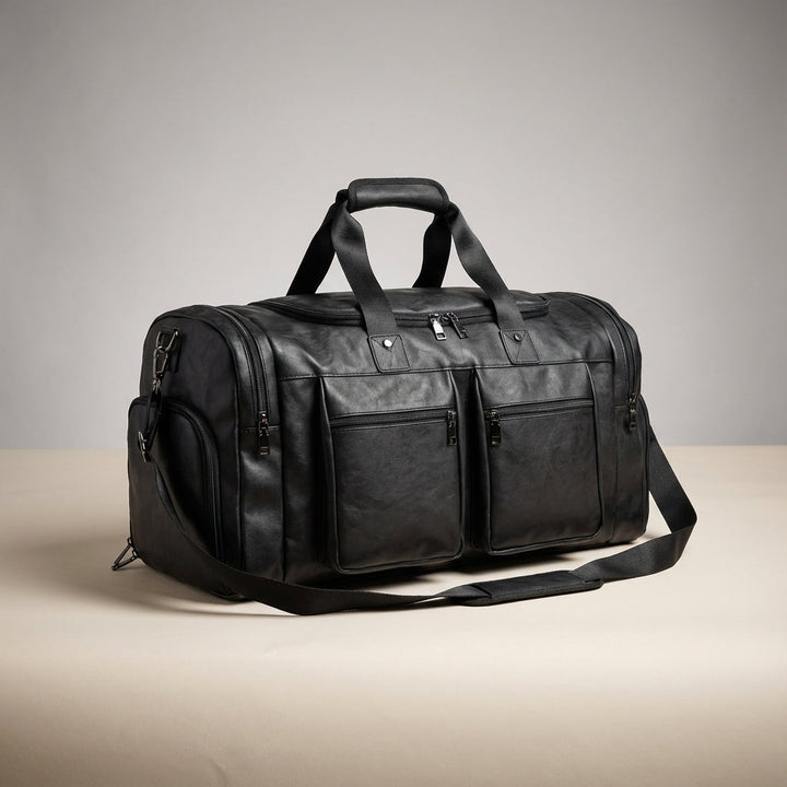 Duurzame grote leren reistas Voyagely, waterdicht en unisex, ideaal voor lange reizen.