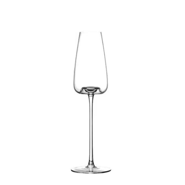 "Handgemaakt kristallen wijnglas, elegant ontwerp, glanzende helderheid, perfect voor stijlvolle tafeldecoratie."