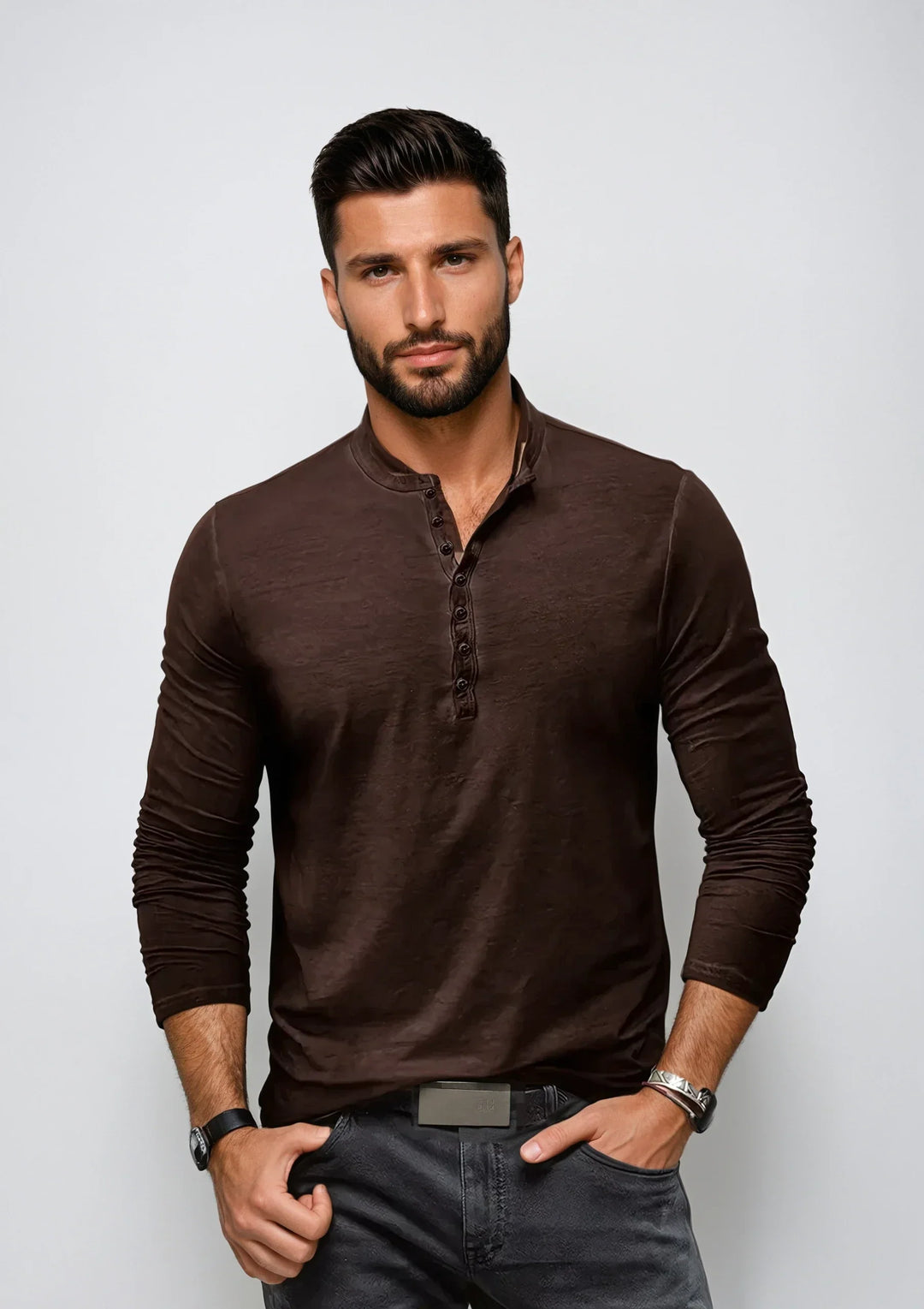 Herentrui met lange mouwen, Henley-stijl, veelzijdig, stijlvolle halslijn, zachte stof, regular fit.
