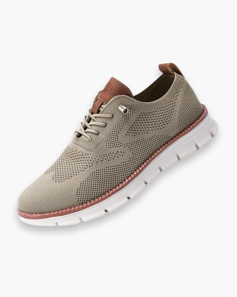 Comfortabele heren sneakers met ademend bovenwerk en flexibele zool, voor een lichte en luchtige ervaring.